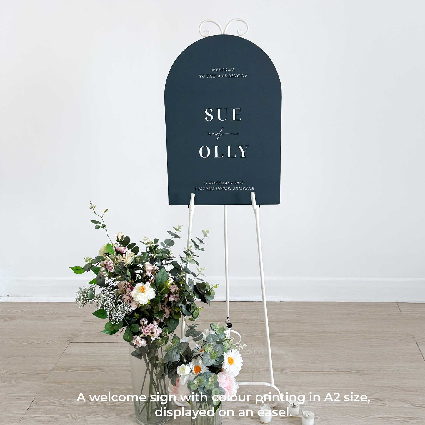 HIRE - Matte White Easel