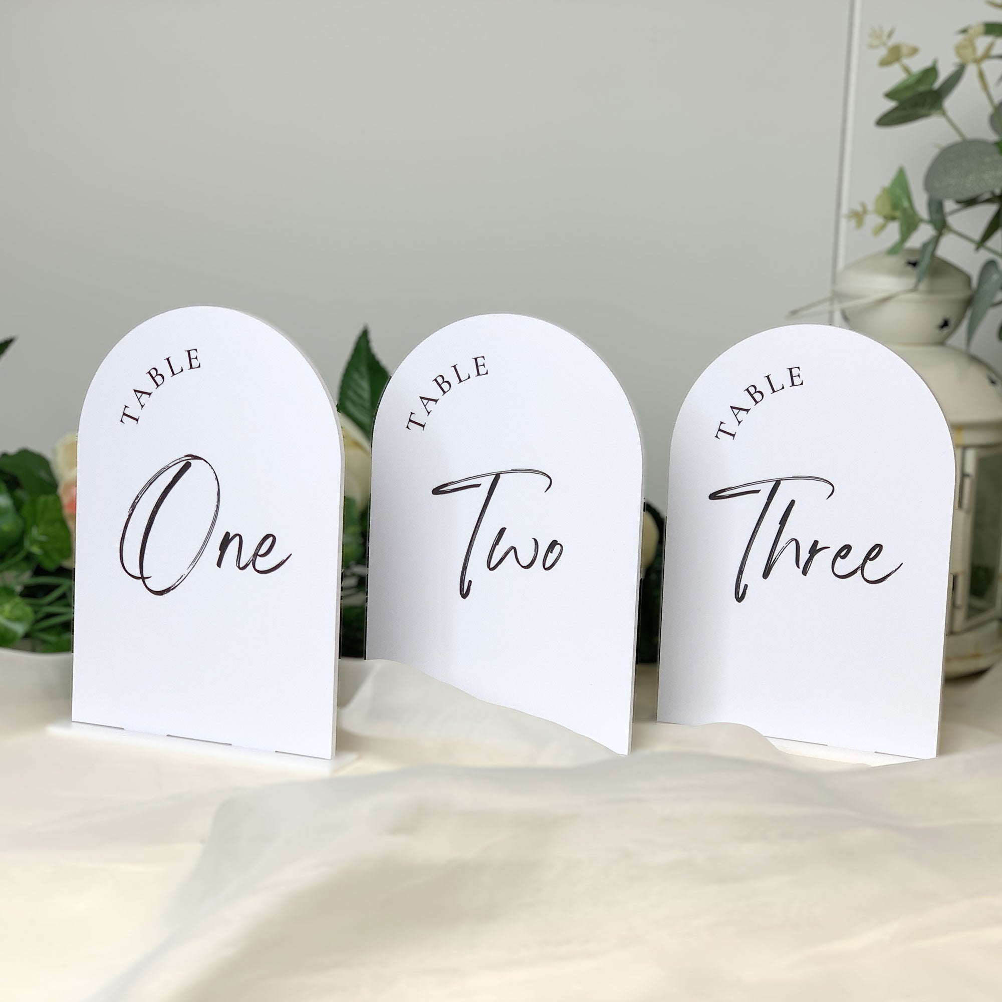 Triplexies Table Sign Table signs – OKdesign